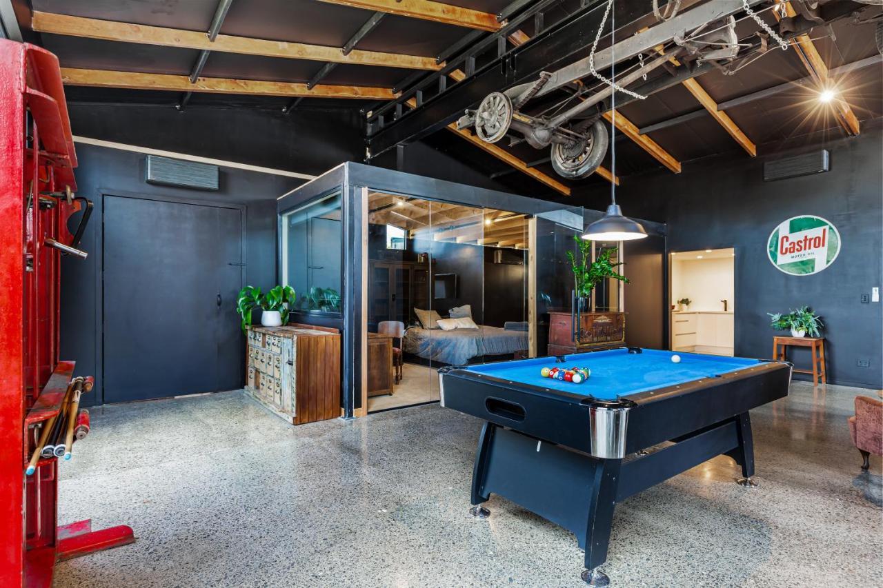 The Black Barn Auckland Bagian luar foto