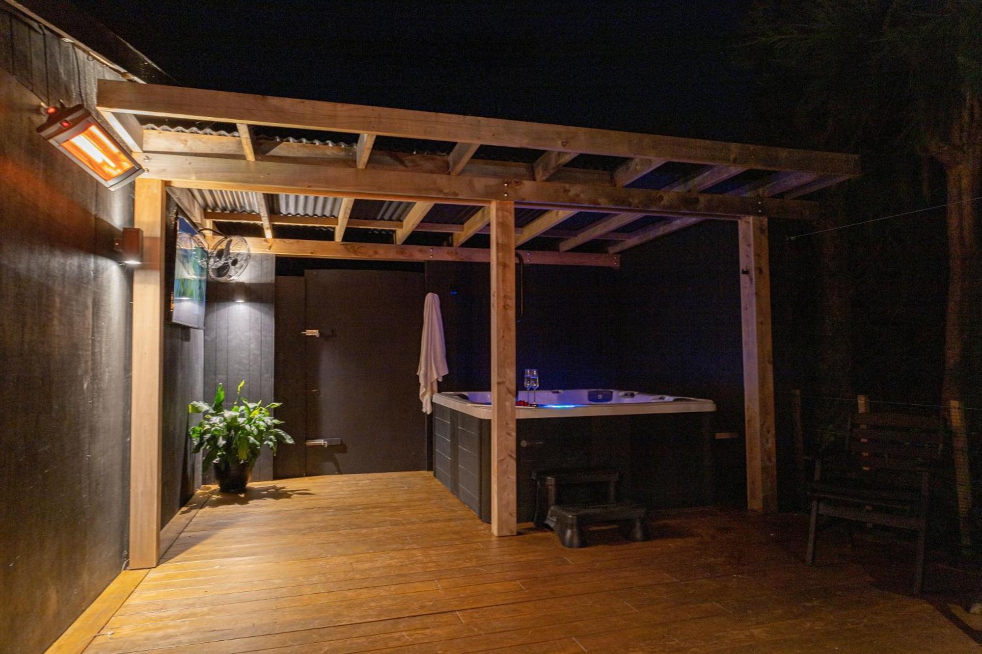 The Black Barn Auckland Bagian luar foto